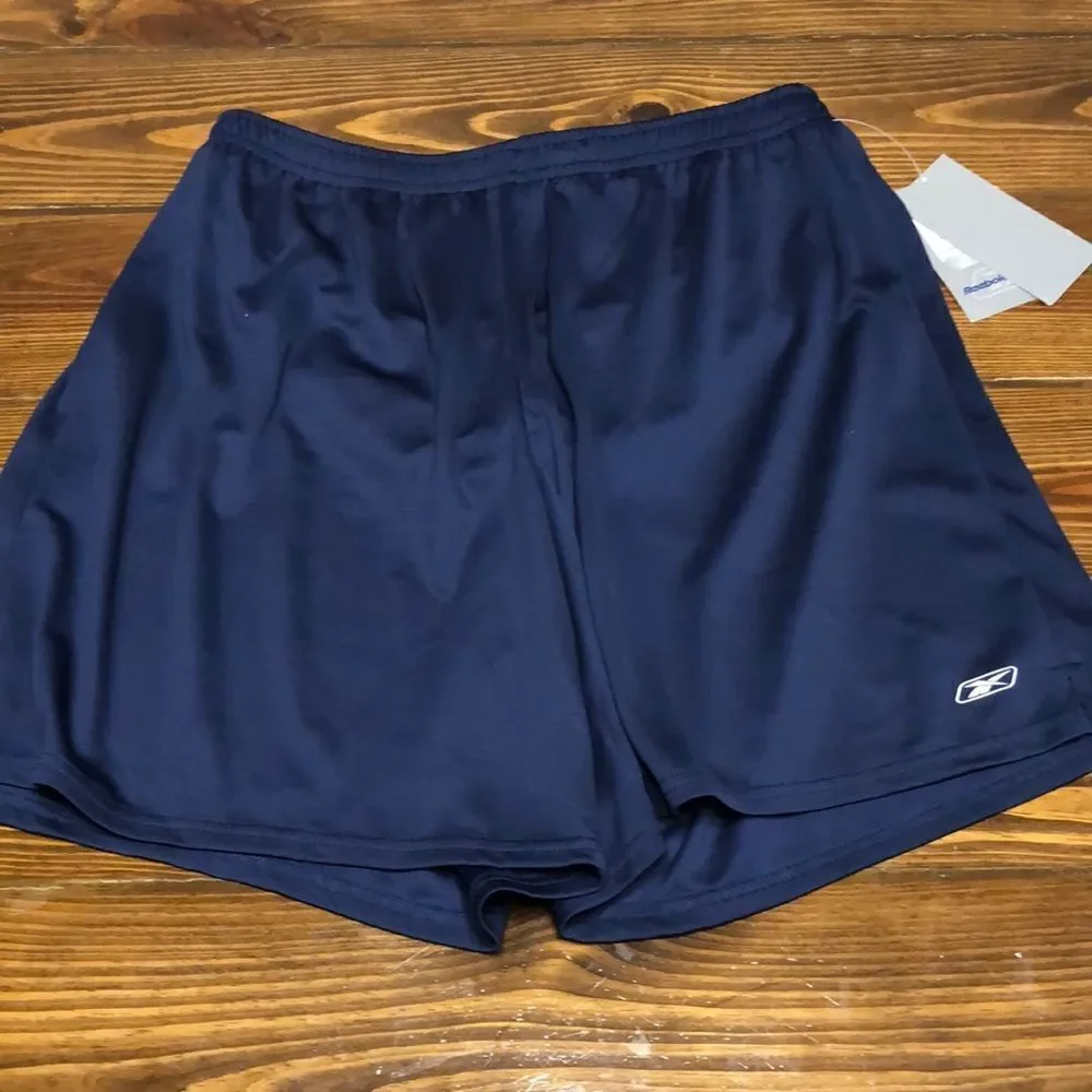 NWT Reebok Men’s Workout Shorts W/gray liner